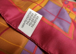 Phân biệt vải cotton và vải polyester